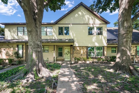 Photo of 4822 Rollingwood Court, Garland, TX 75043 (MLS # 21289550)