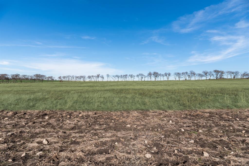 D BAR RANCH ESTATES - Land