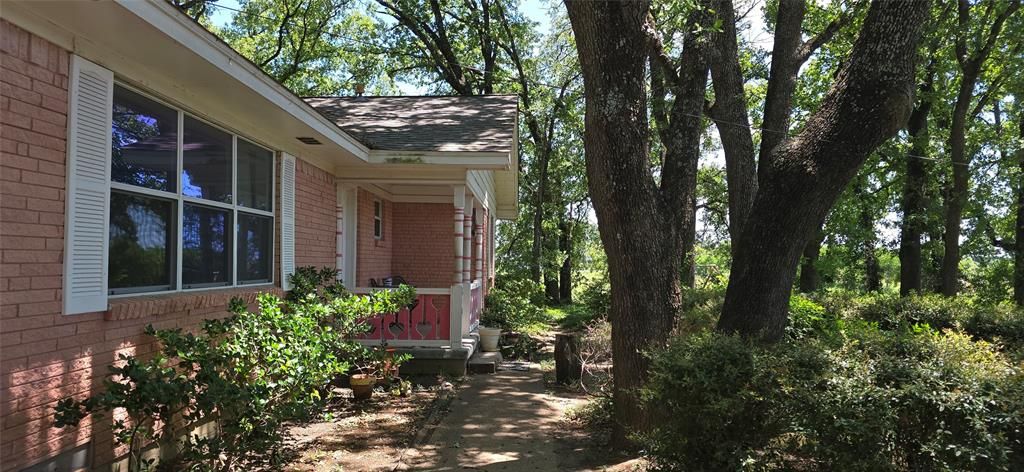 Photo of 610 N Fm Road #1389, Combine, TX 75159 (MLS # 21268641)
