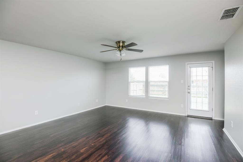 Parks At Boat Club The - Residential Lease