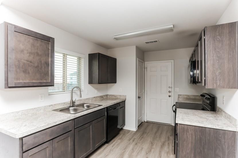 Christian Meadows - Residential Lease