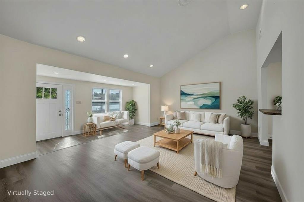 6704 Charbonneau Road