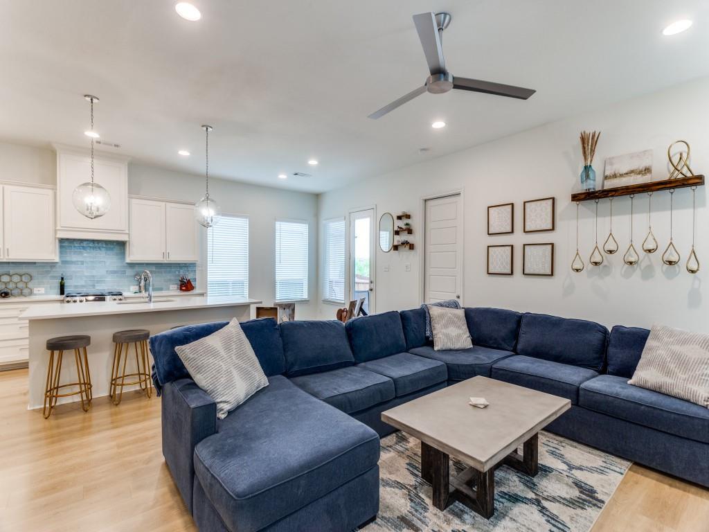 6656 Windfall Drive
