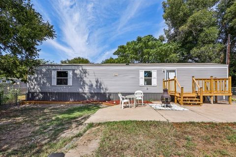 4214 Tejas Trail Granbury TX 76048