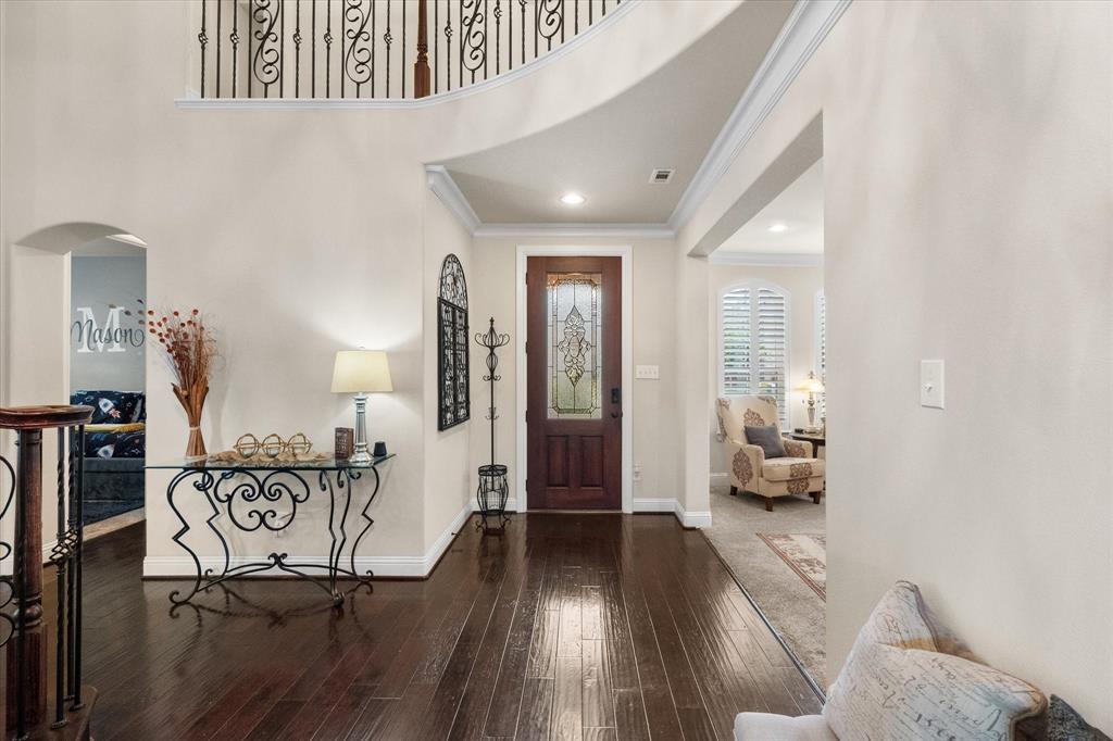 2839 Mariposa Drive