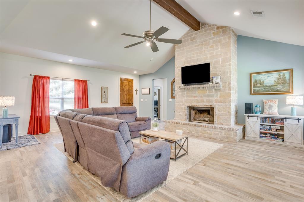 739 County Road 3696