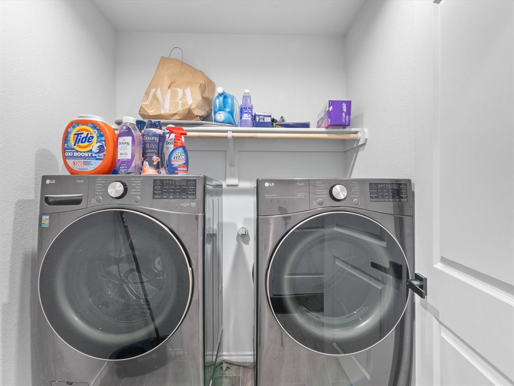 Hulen Tr - Residential