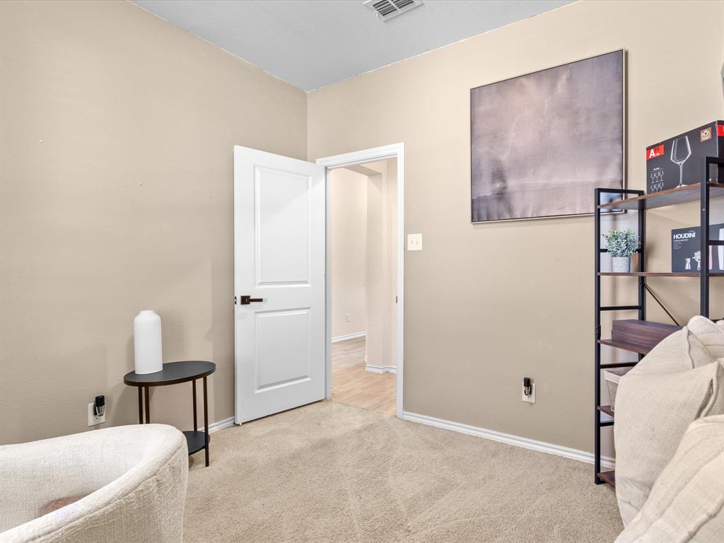 Hulen Tr - Residential