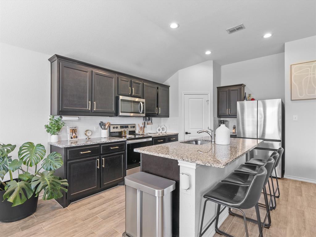 Hulen Tr - Residential