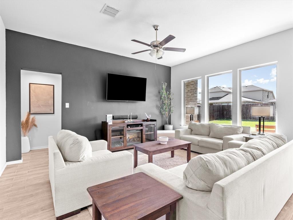 Hulen Tr - Residential