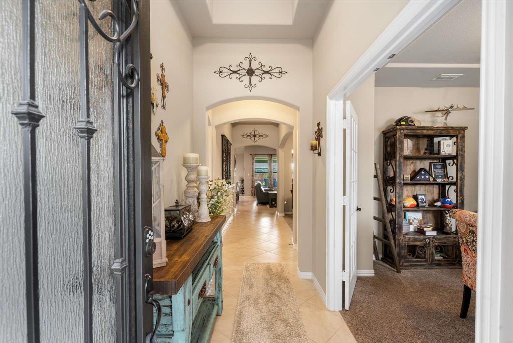 1129 Mesa Crest Drive
