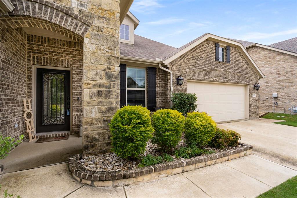 1129 Mesa Crest Drive