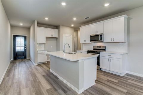 Photo of 612 Mckenna Drive, McKinney, TX 75069 (MLS # 21262279)