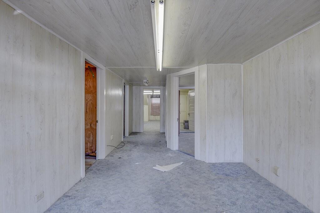 TOWN - Commercial Sale