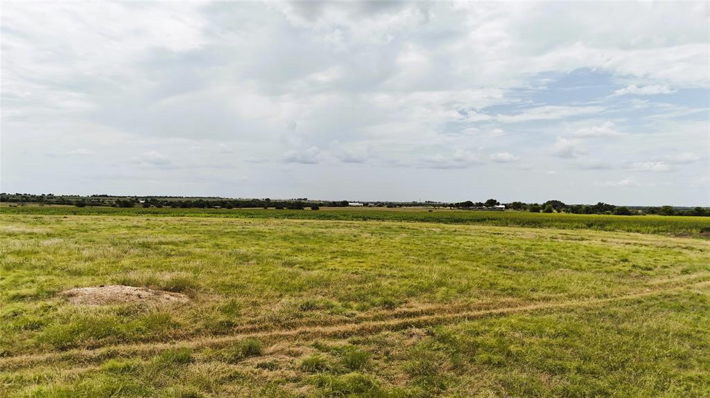 SMITH HANCOCK - Land