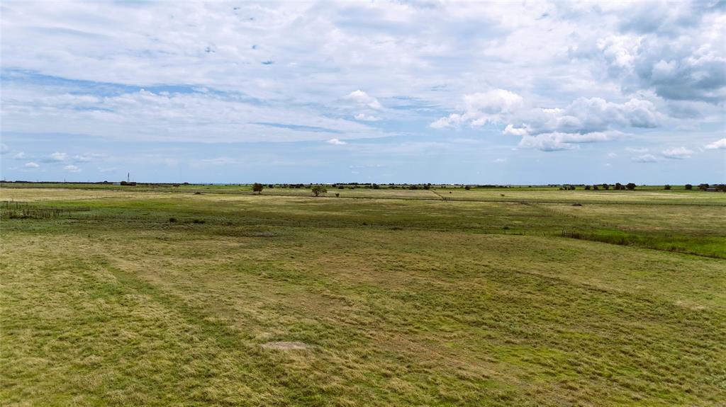 SMITH HANCOCK - Land