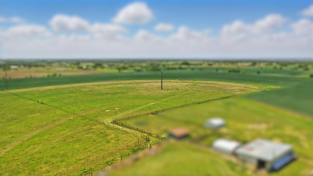 SMITH HANCOCK - Land