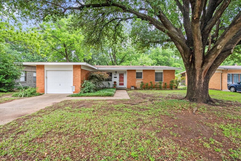 1207 W Tucker Boulevard