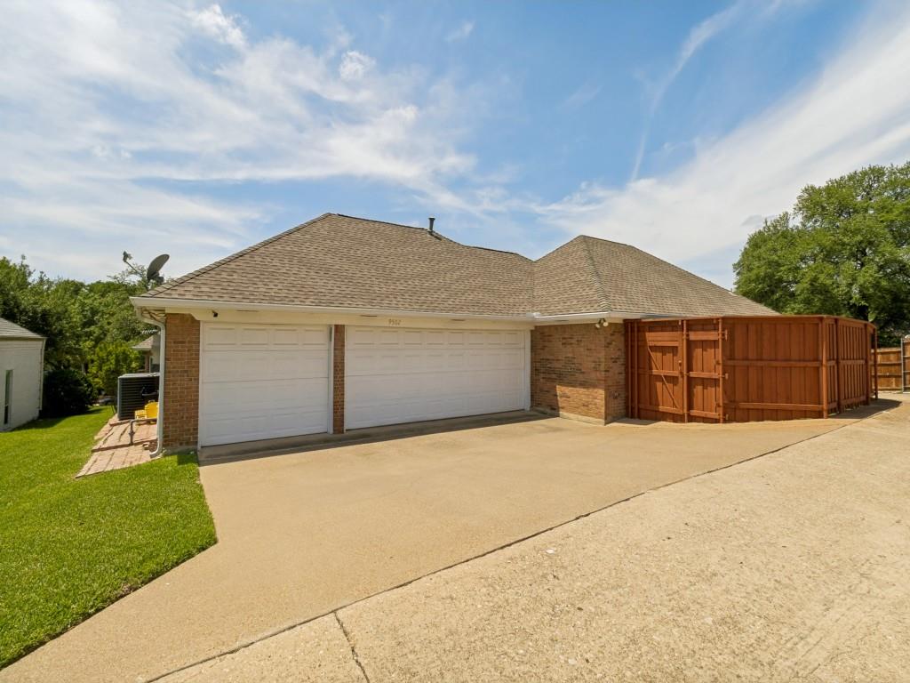 Oak Highlands Estates - Residential