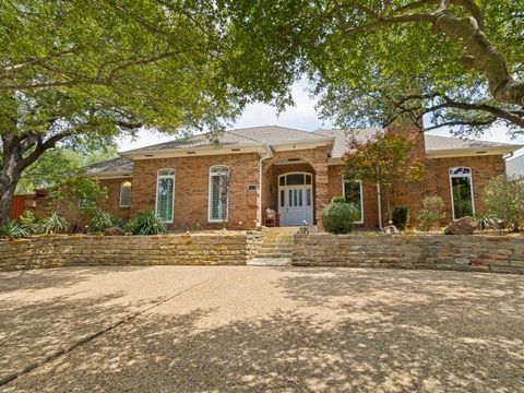 9502 Moss Haven Drive Dallas TX 75231