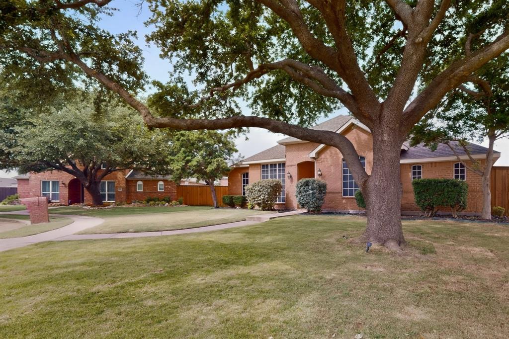 8406 Lexington Court