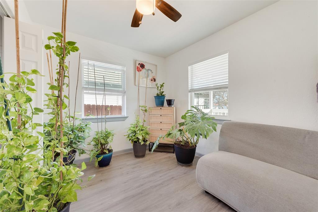 Chamberlain Arlington Heights 1st - Residential Lease