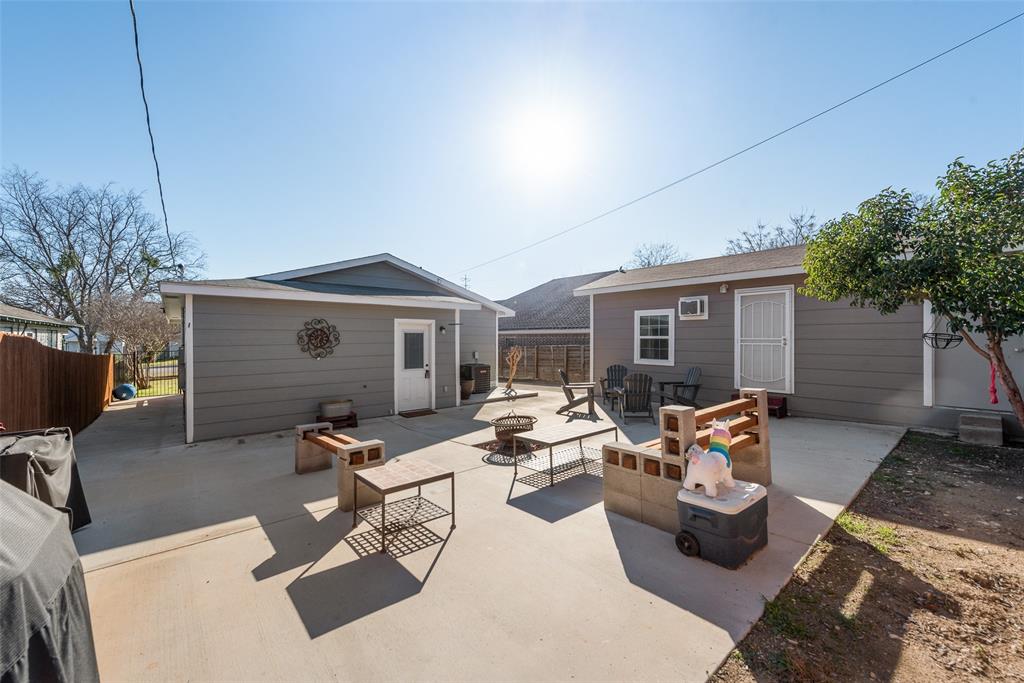 Chamberlain Arlington Heights 1st - Residential Lease