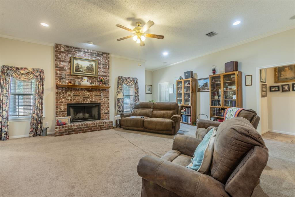 704 Saraatoga Drive