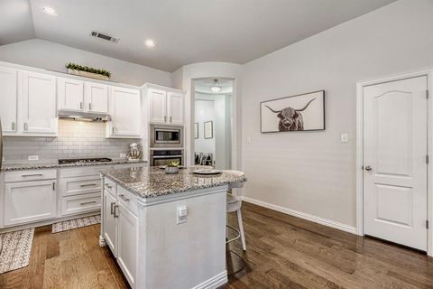 Tiny photo for 1560 Seminole Drive, Forney, TX 75126 (MLS # 21184391)