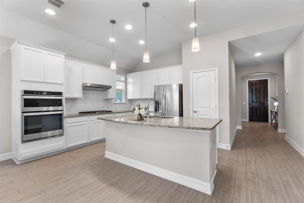 2708 Southampton Drive