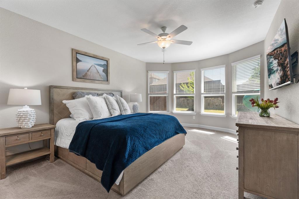 2708 Southampton Drive