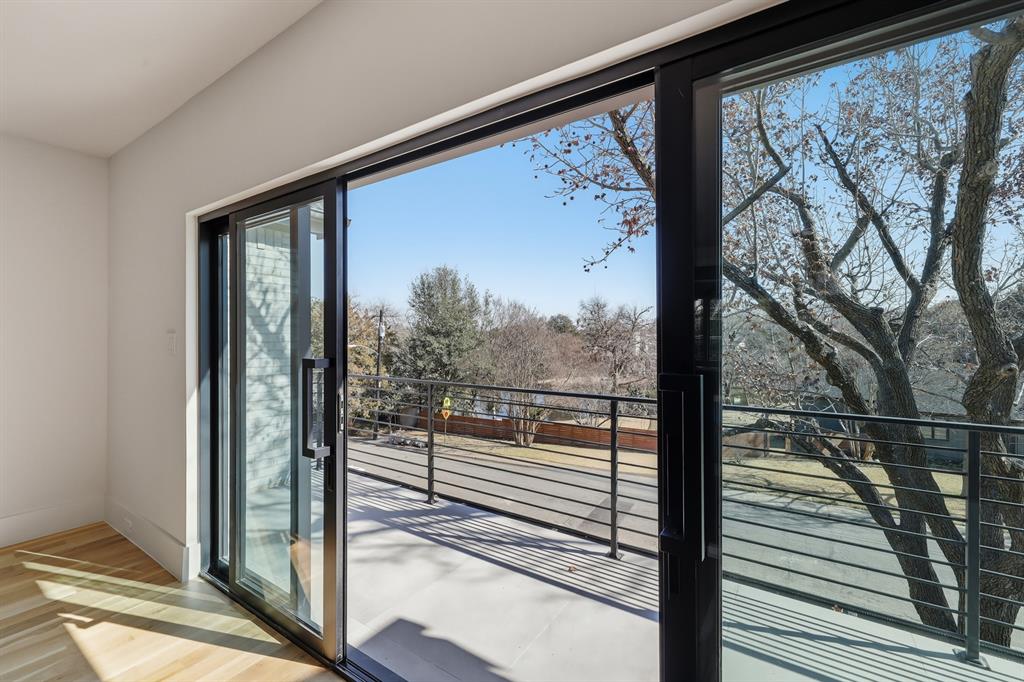 LAKEWOOD ESTATES 3 - Residential