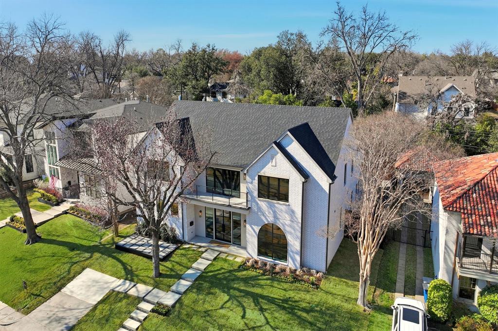 LAKEWOOD ESTATES 3 - Residential