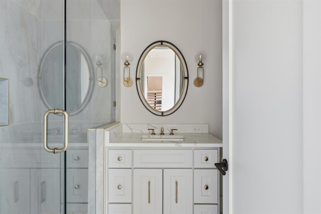 LAKEWOOD ESTATES 3 - Residential