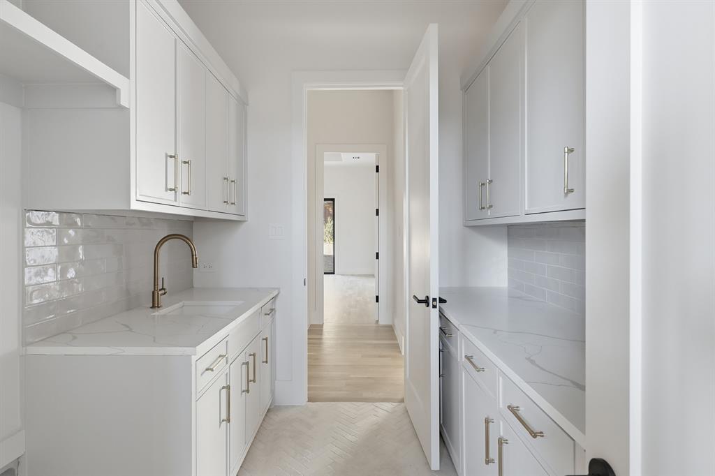 LAKEWOOD ESTATES 3 - Residential