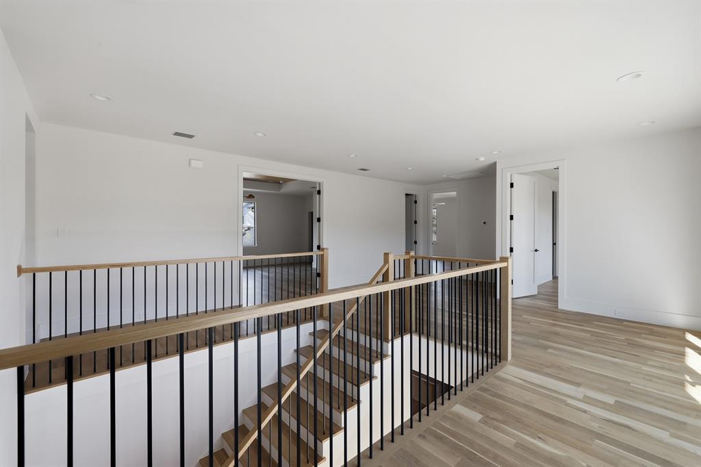 LAKEWOOD ESTATES 3 - Residential