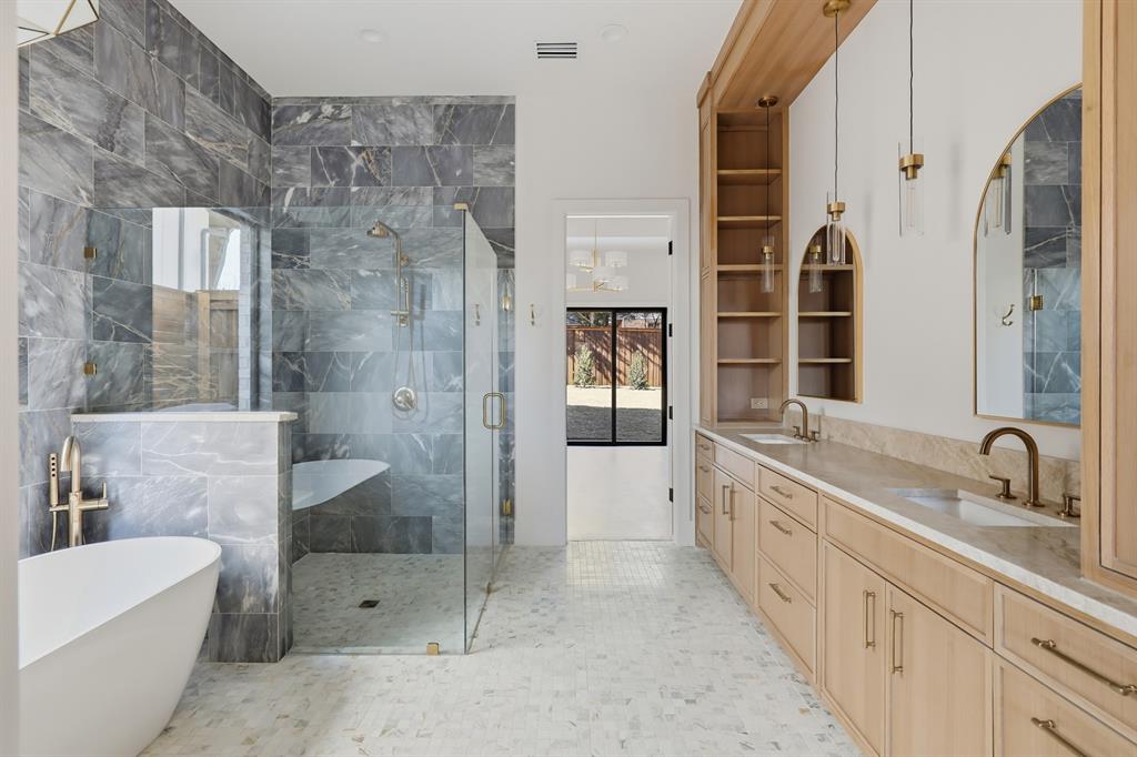 LAKEWOOD ESTATES 3 - Residential