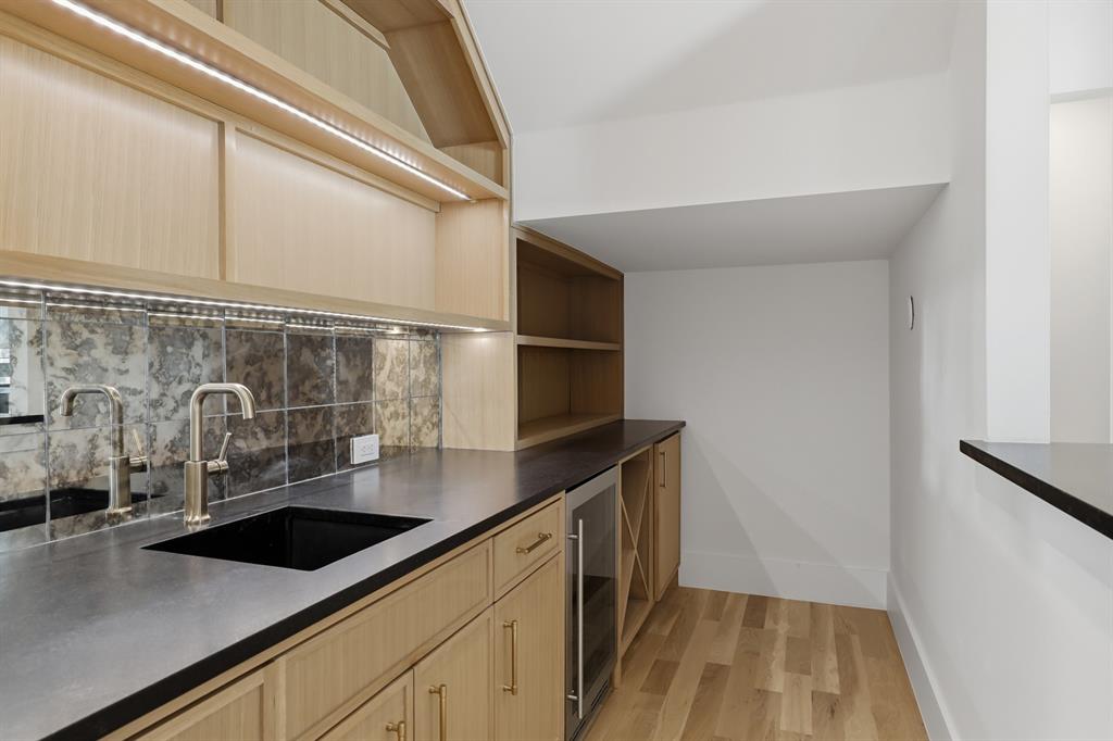 LAKEWOOD ESTATES 3 - Residential