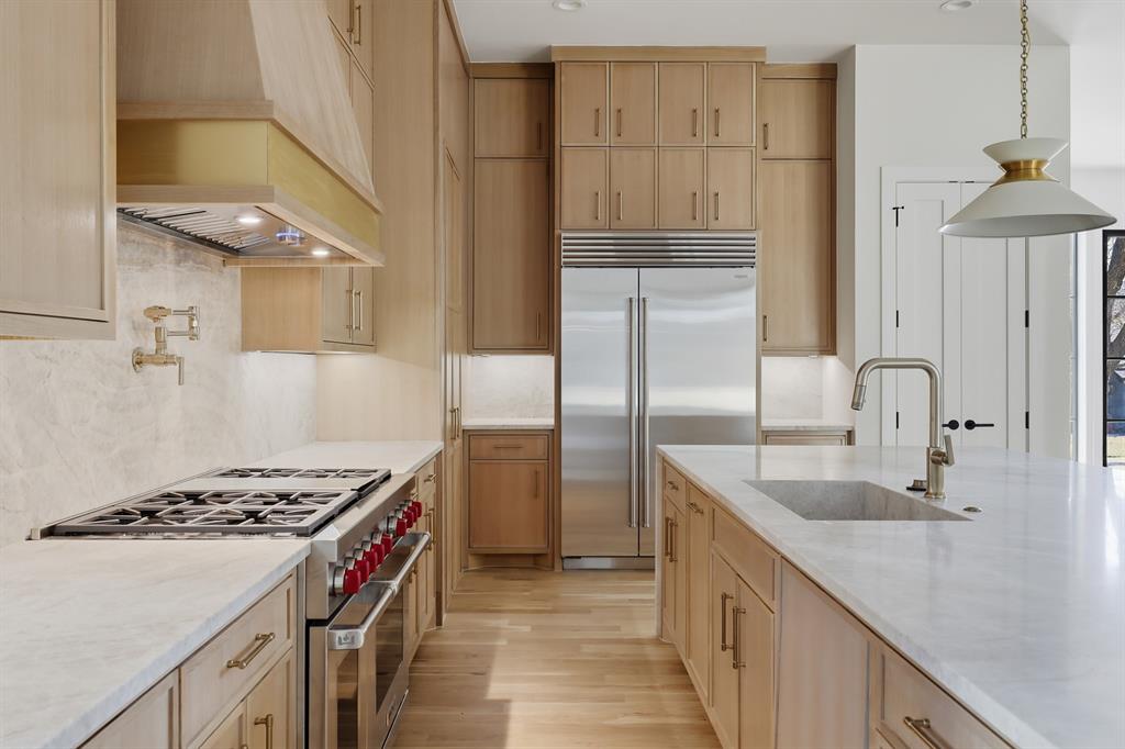 LAKEWOOD ESTATES 3 - Residential