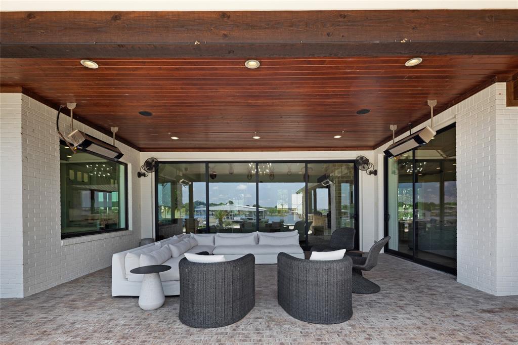 Gainesbend Park Lake - Residential