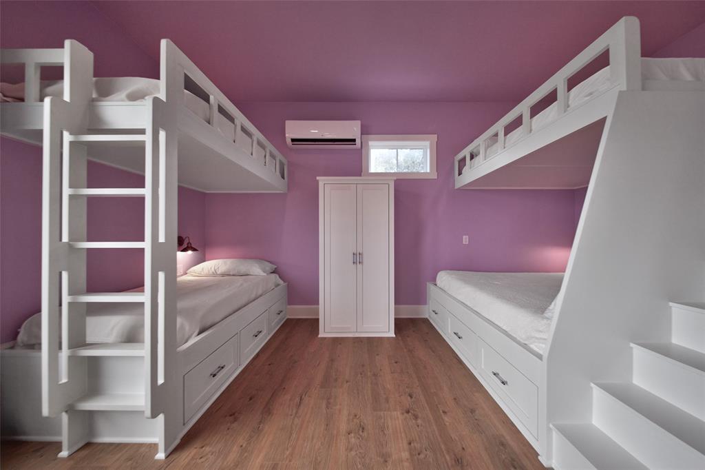 Gainesbend Park Lake - Residential