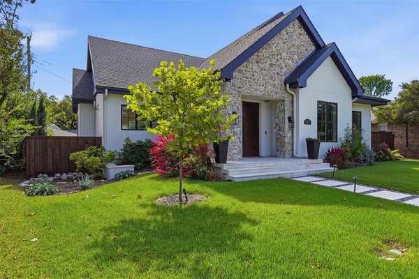 9007 LEASIDE DR, DALLAS, TX 75238 - Image 9ddc37fa4b0f5b9cfbaaacb3031a3d30/2775178603