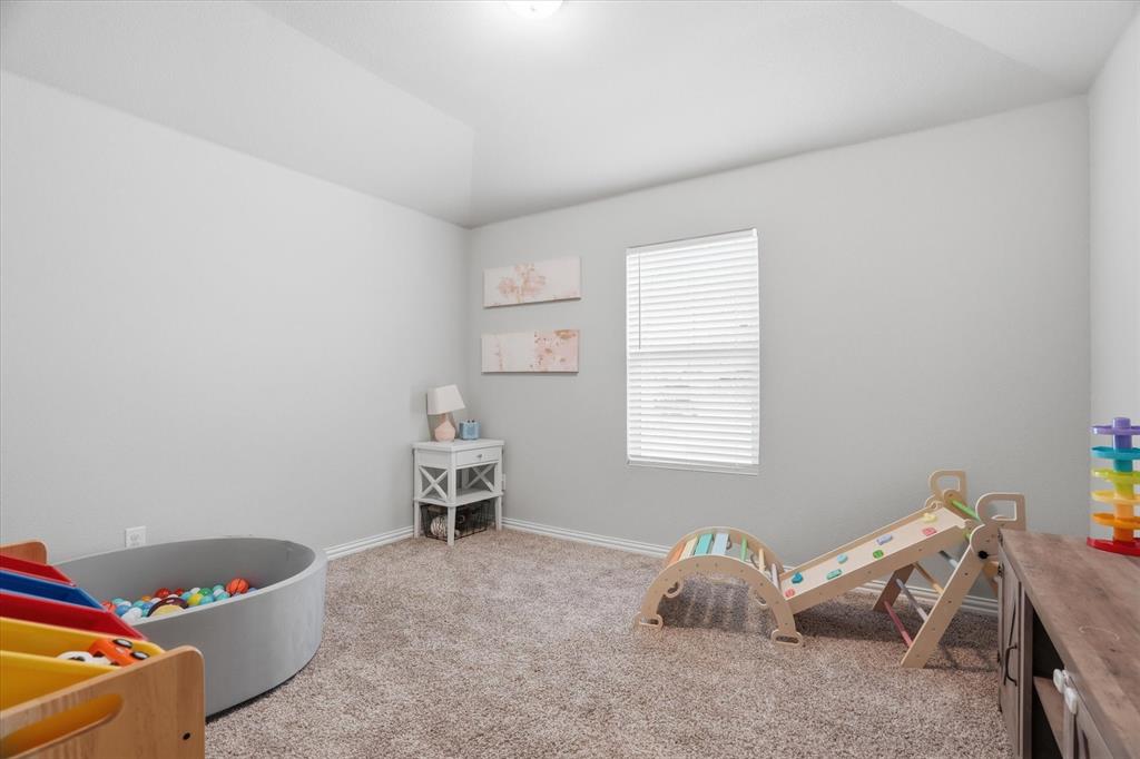 Chapin Village - Residential