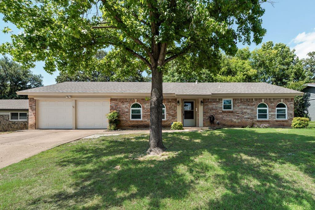 1702 Sagebrush Trail