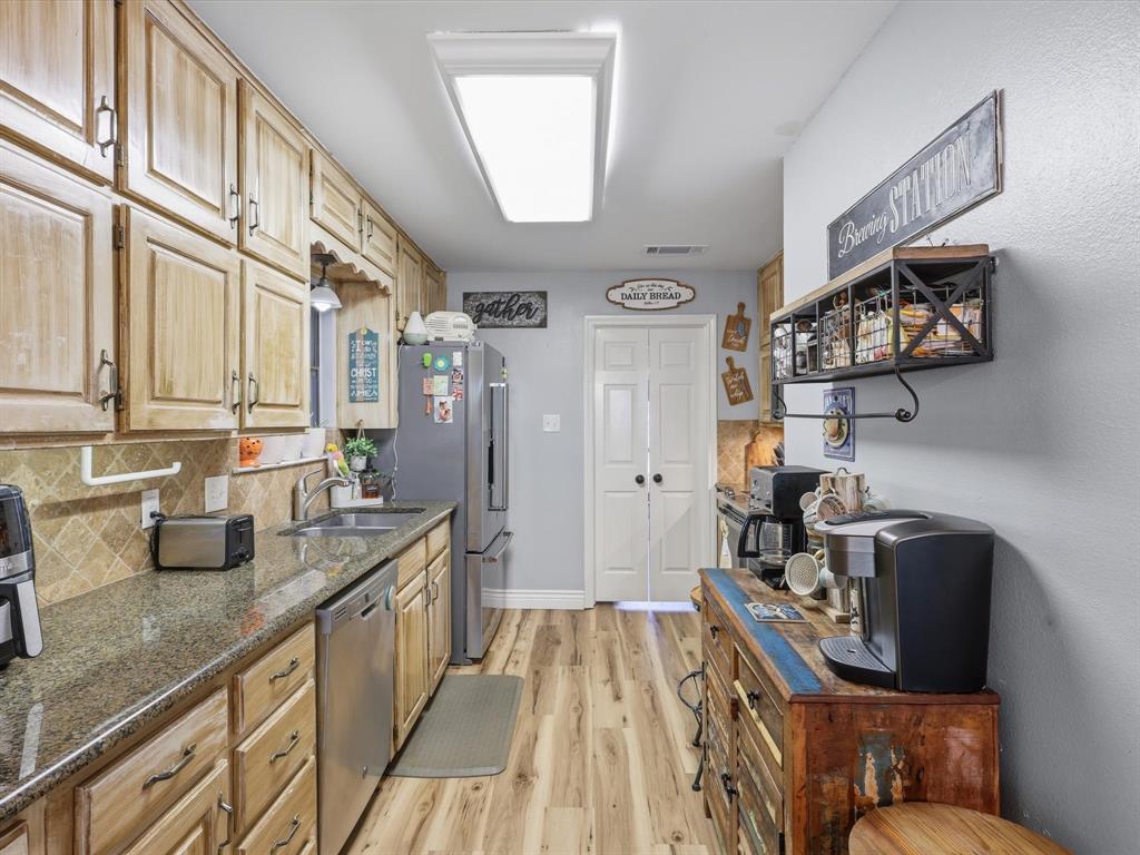 Lake Country Estates Add - Residential