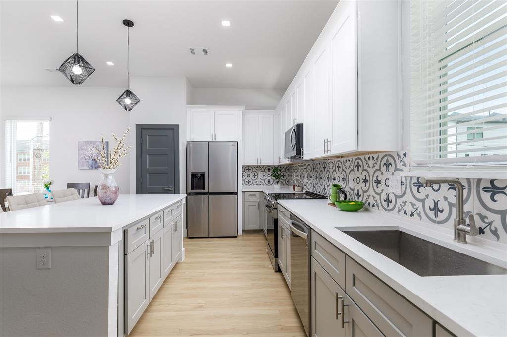 Linwood - Residential Lease