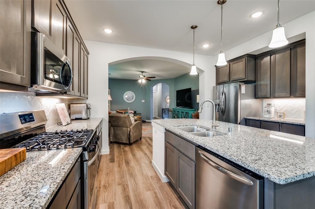 Photo of 1413 Shire Drive, Aubrey, TX 76227 (MLS # 21236784)