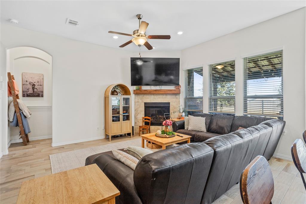 Ventana - Residential