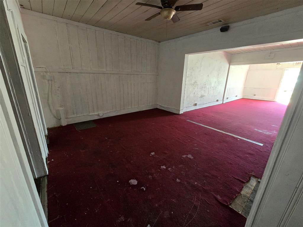 Ahler - Commercial Lease