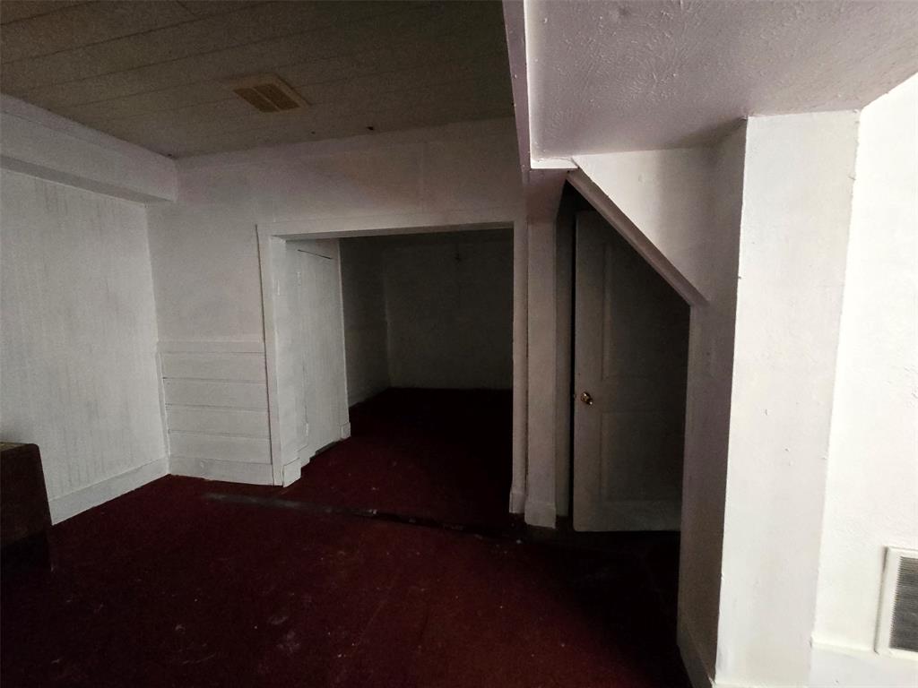 Ahler - Commercial Lease